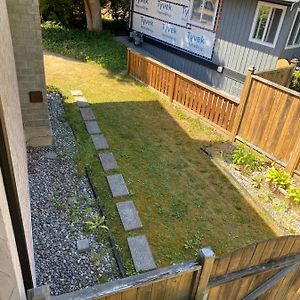 Apartamento Ground Level Pitt Meadows House Exterior photo