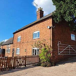 Deepmoor Farmhouse, Doveridge, Derbys. Villa Exterior photo