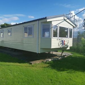 8 Birth Caravan Marine Holiday Park Rhyl Villa Exterior photo