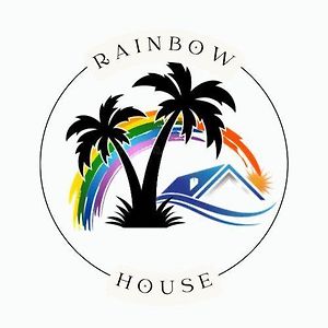 Rainbow House Villa León Exterior photo