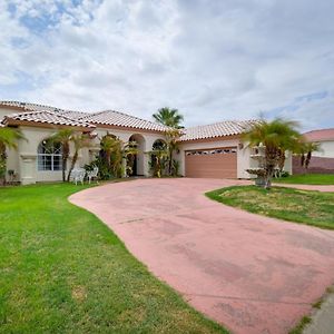 Luxe Yuma Home With Private Pool! Exterior photo