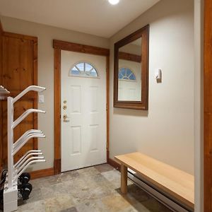 Snowbird 100 - Family Townhouse W/ Shared Hot Tub & 2 Living Room - Whistler Platinum Exterior photo