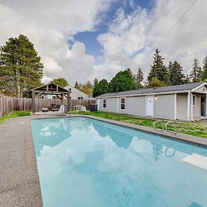 Apartamento Cozy Tacoma Getaway With Grill And Hot Tub! Exterior photo