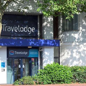 Travelodge Kingston Upon Thames Central Londres Exterior photo