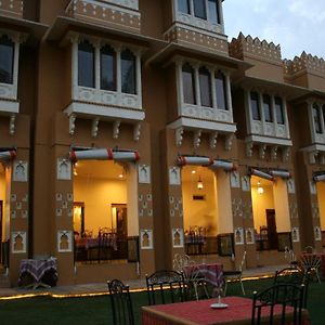 Hotel Pratap Palace Chittorgarh Exterior photo