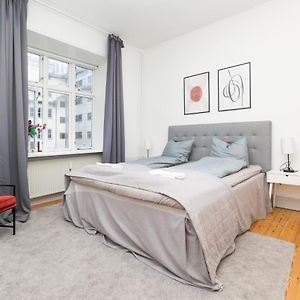 Apartamento Hyggelig Lejlighed Lige Ved Aen - Plads Til 4 Århus Exterior photo