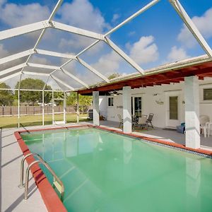 Miami Vacation Rental With Private Pool And Large Yard Exterior photo