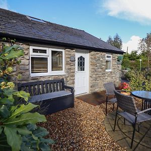 Tan Isa Villa Harlech Exterior photo