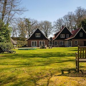 Holiday Home With Hot Tub Losser Exterior photo