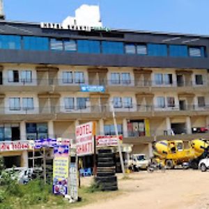 Hotel Shakti Delux Rooms Vadodara Exterior photo