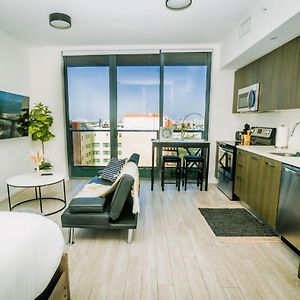 Urban Loft Studio In Downtown Miami With Stunning Views Of The City And Ocean Exterior photo