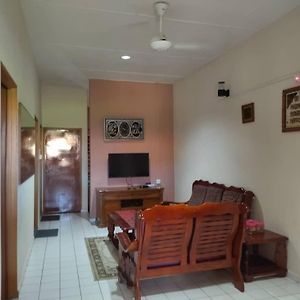 Melati Home Vacation Ranau Exterior photo