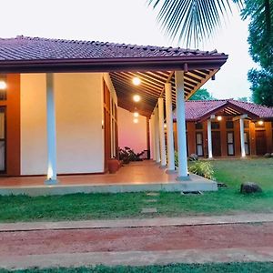 Anuradhapura Kanimadala Resort Exterior photo