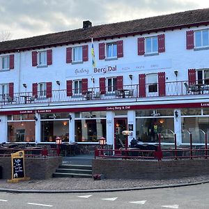 Hotel Gasterij Berg En Dal Slenaken Exterior photo