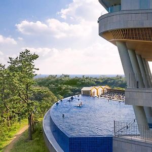 Hidden Cliff Hotel And Nature Seogwipo Exterior photo