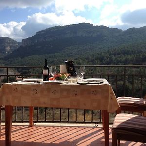 2 Bedrooms Appartement With Terrace And Wifi At Capafonts Exterior photo