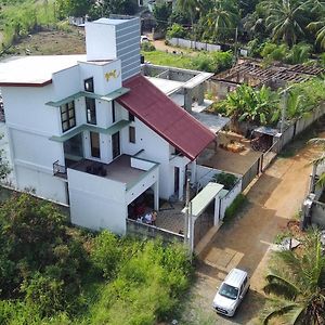 Hotel Ehala Family Rest Anuradhapura Exterior photo