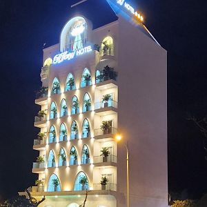 Tiffany Hotel & Restaurant Phan Thiet Exterior photo