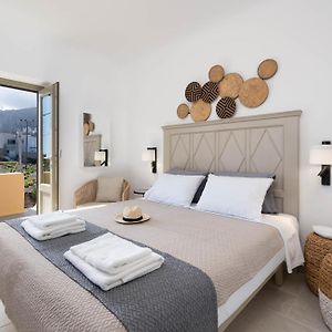 Santorini Hillside Suites & Villas Pyrgos Kallistis Exterior photo