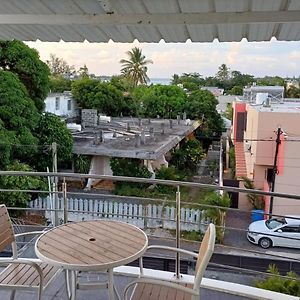 The Palm Residence Grand Baie Exterior photo