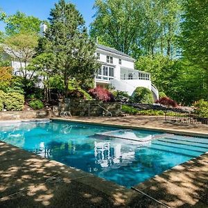 Tara Retreat: Family-Friendly Oasis With Pool, Tennis & Serene Ambiance In Potomac Villa Exterior photo