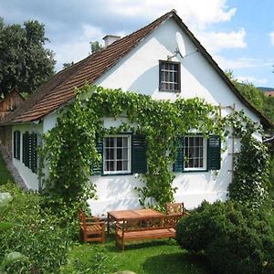 Apartamento Beim Schachnerhaus - Urlaub So Wie Ich Ihn Mag! Pöllauberg Exterior photo