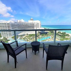 Fontainebleau Resort Balcony W Pool & Ocean View Miami Beach Exterior photo