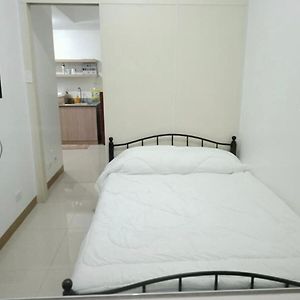 Staycation Condo Beside Sm Southmall And Near Airport Manila Exterior photo