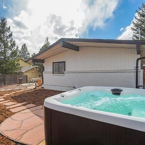 Peakview Family Lux - Man Cave Hot Tub Bbq Views Villa Colorado Springs Exterior photo