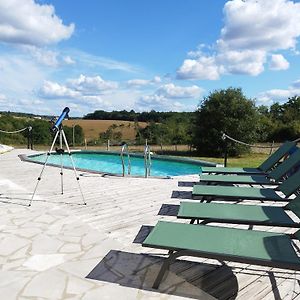 Gite Avec Piscine Chez Labaurie Villa Marthon Exterior photo