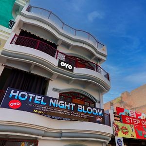Oyo Flagship Hotel Night Bloom Chaukhandi Exterior photo