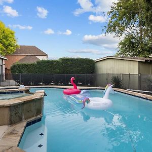 Heated Pool Pooltable Hottub Sleeps 16 Renovated Villa McKinney Exterior photo