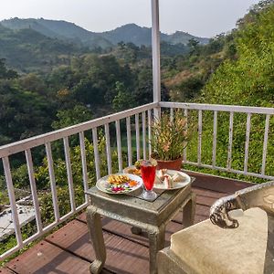 Hotel Treebo Kumbhal Castle, 2 Km From Kumbalgarh Fort Kumbhalgarh Exterior photo