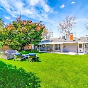 Beautiful House W/ Hot-Tub & Large Fenced Yard! Villa Los Ángeles Exterior photo