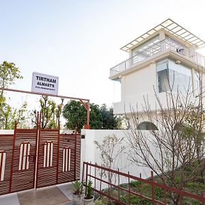 Luxury 3Bhk Villa In Dharamshala With Jacuzzi Kangra Exterior photo