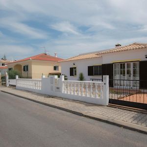 Casa Novo Horizonte By Portucasa Villa Altura Exterior photo