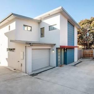 Modern Townhouse In The Bay 500M To Beach Villa Hobart Exterior photo