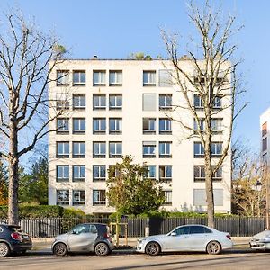 Elegant Appartement A Neuilly-Sur-Seine : Charme Et Confort A Deux Pas De Paris Exterior photo