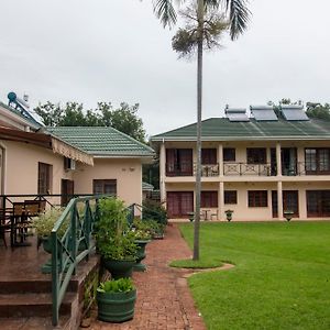 12 Fleetwood Bed and Breakfast Harare Exterior photo