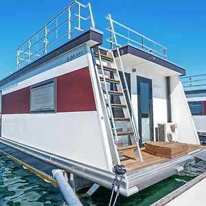 Geiseltalsee Hausboot - Floating House - Hausboot Junior Villa Braunsbedra Exterior photo