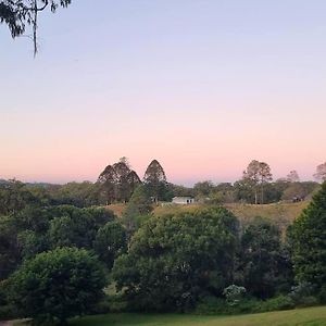 Serenity Cottage Retreat Woombye Exterior photo