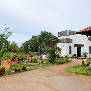 Cat Tien Garden Mui Ne Villa Exterior photo