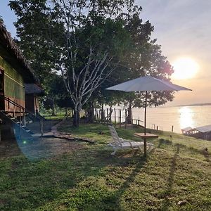 Milía Amazon Lodge Iquitos Exterior photo
