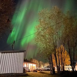 Apartamento Sentral Og Romslig Leilighet Naert Senja Finnsnes Exterior photo