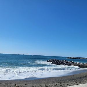 La Casetta A Due Passi Dal Mare Génova Exterior photo