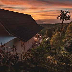 Garden Terrace Bali Bed and Breakfast Gobleg  Exterior photo