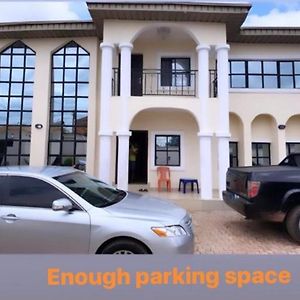 Dovan Lodge Enugu Exterior photo