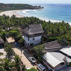 Hotel Bikini Beach House Puerto Escondido  Exterior photo