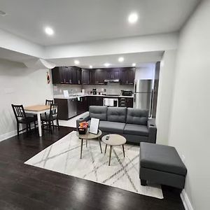 Apartamento Zen Nest Brampton Exterior photo