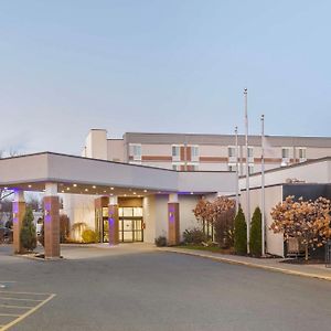 Hotel Best Western Plus New Englander Woburn Exterior photo